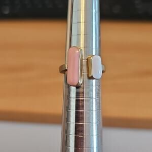 14K Gold Plate Split Ring with Pink & White Enamel Inlayed Accents Size 4.5 to 6